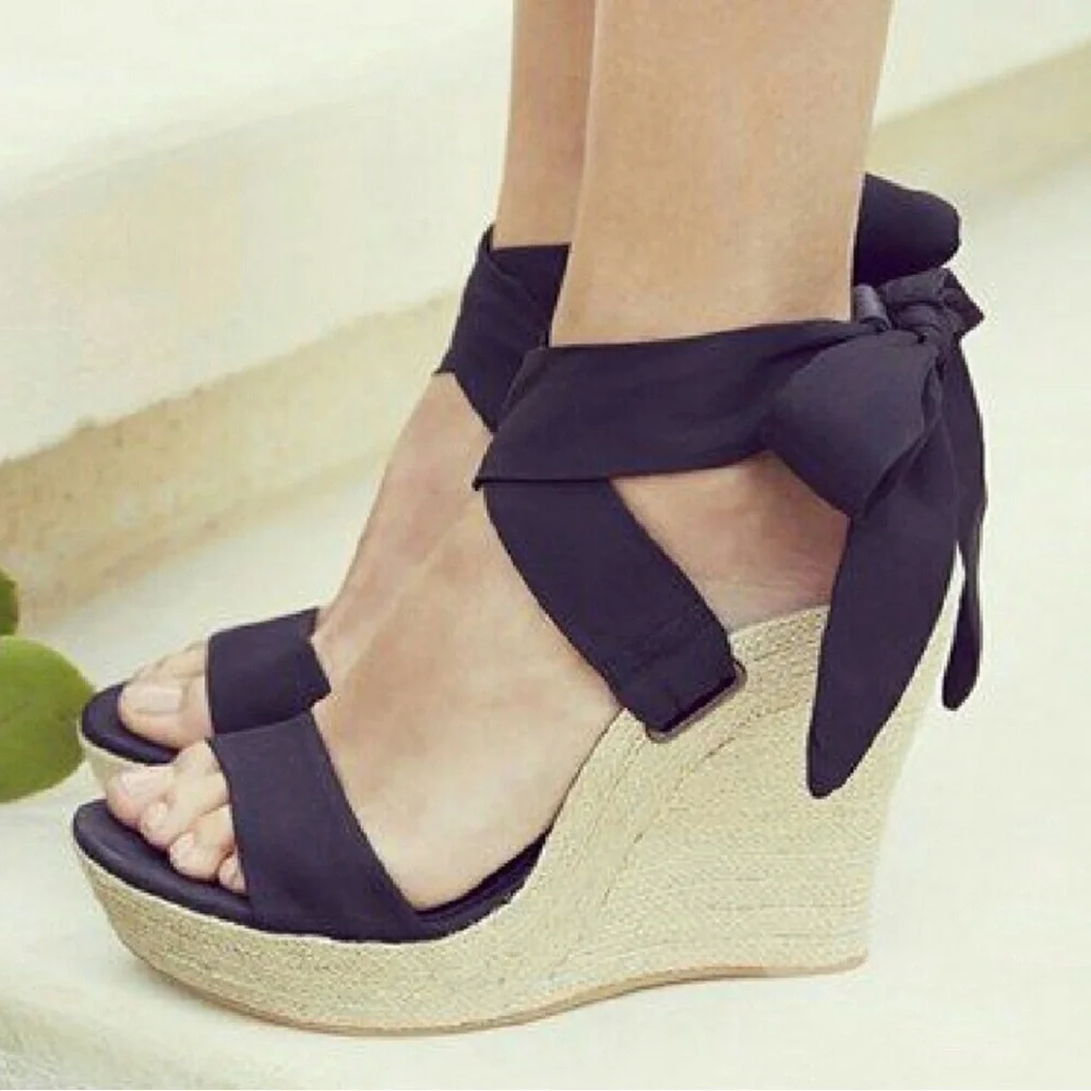 UGG Jules Black Wedge Sandal with ribbon ankle ties, open toe, size 8.5US